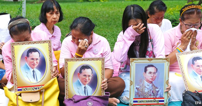 mourning of the king of thailand - alvexo
