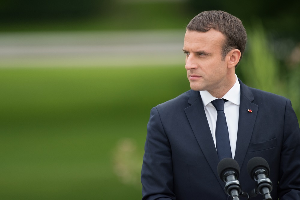 La popularité d’Emmanuel Macron chute en juillet