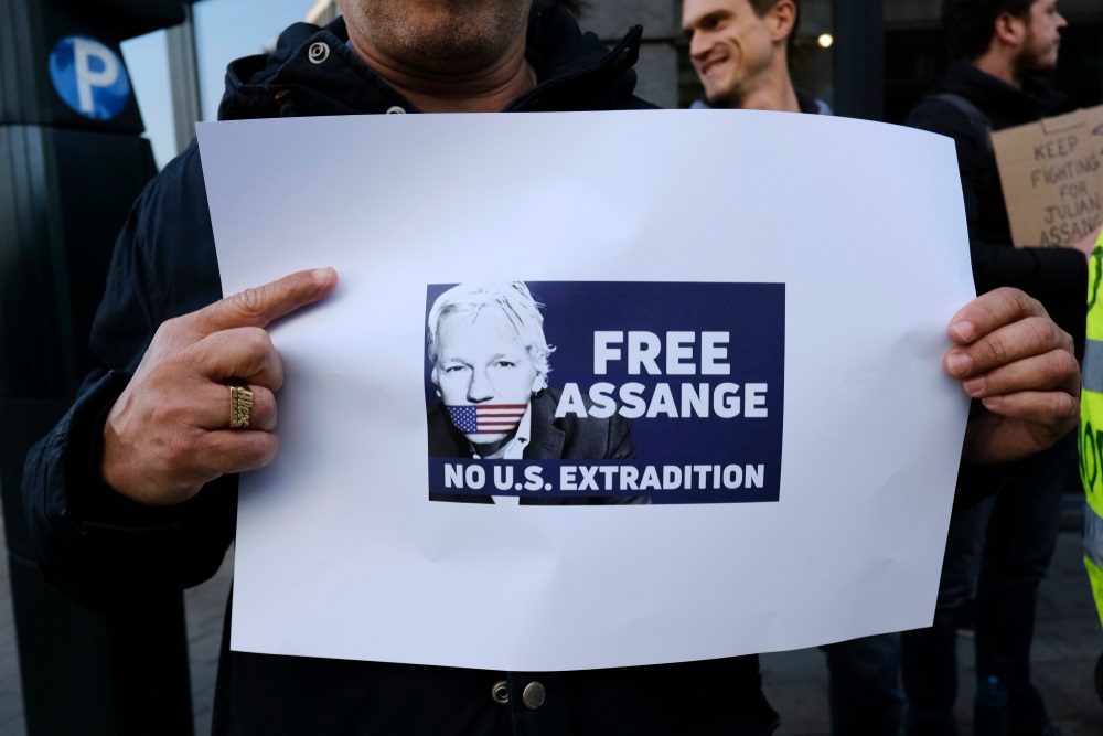 Julian Assange pourrait être extradé aux Etats-Unis
